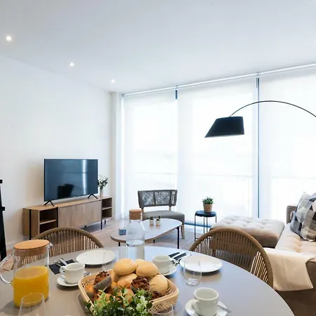 Appartement Petit Luxe Tobella Esquerra à Terrassa Extérieur photo